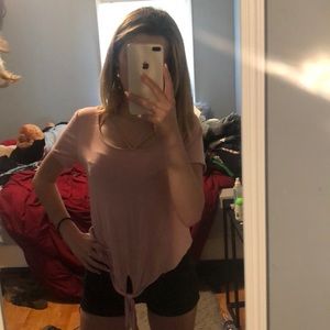 Short sleeve light pink shirt